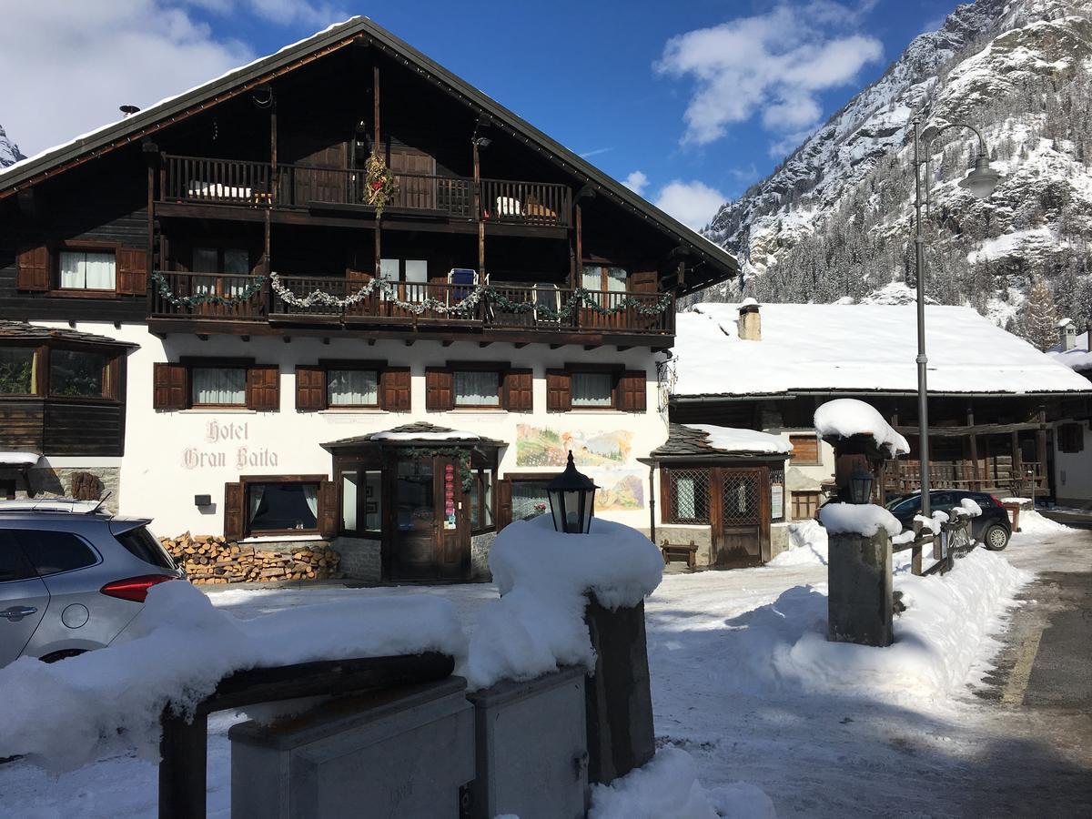 Hotel Gran Baita Gressoney-Saint-Jean Ngoại thất bức ảnh